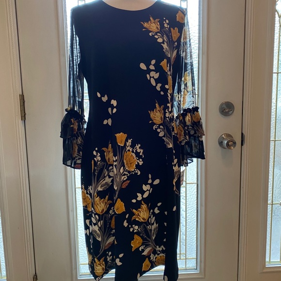 Alfani Dresses & Skirts - Alfa I Royal Blooms dress NWT